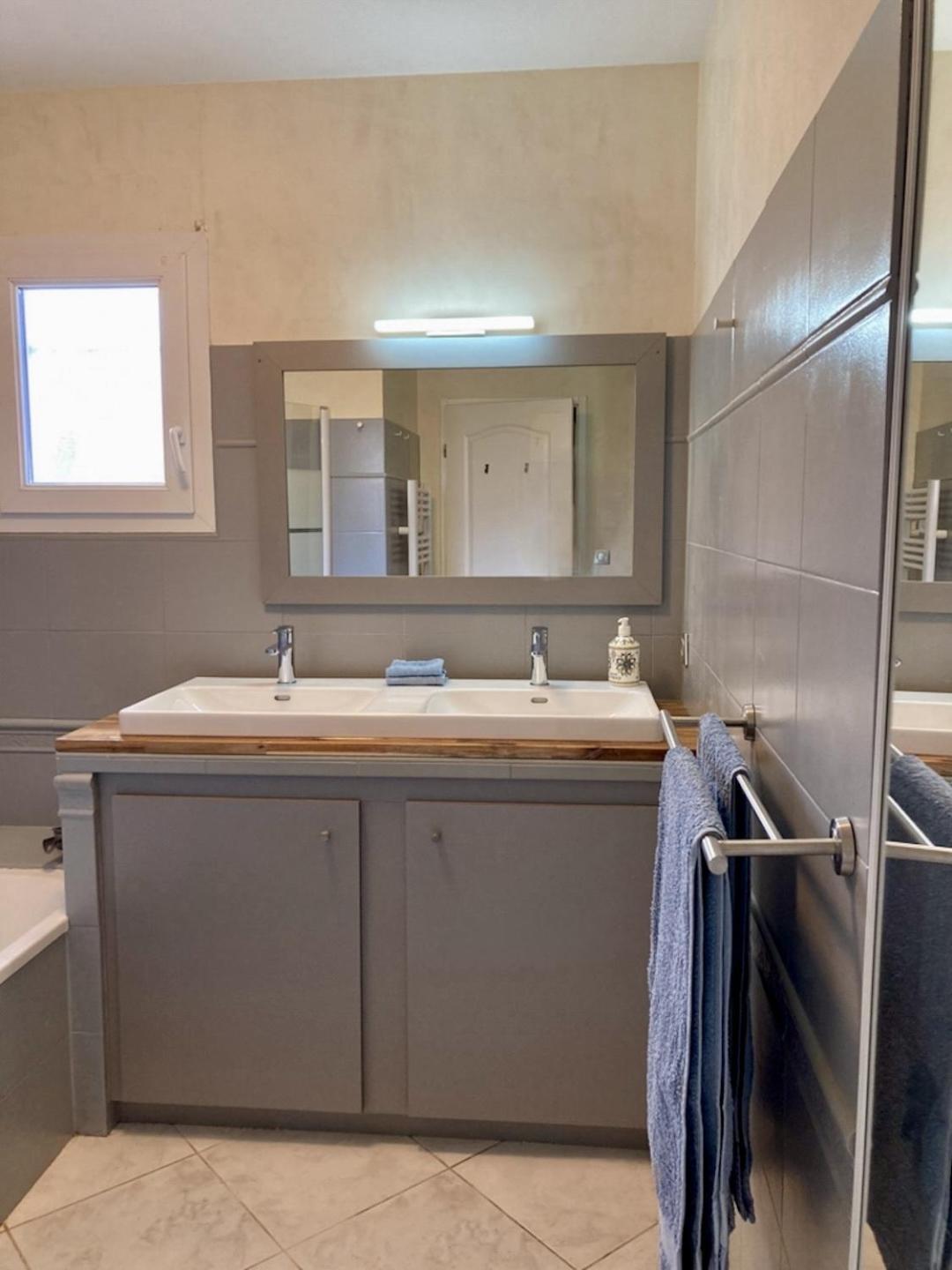 Residence Alpha Centauri Carcassonne Ngoại thất bức ảnh